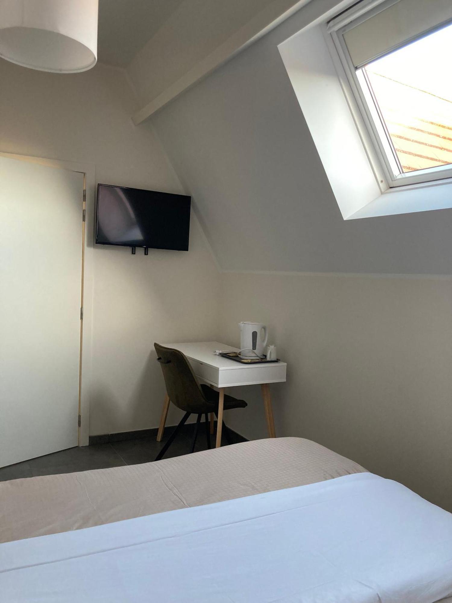Hotel Côté Grange Tournai Esterno foto